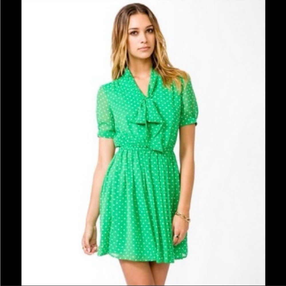 Forever 21 bright green white neck tie polka Swiss dot mini blouse dress bow